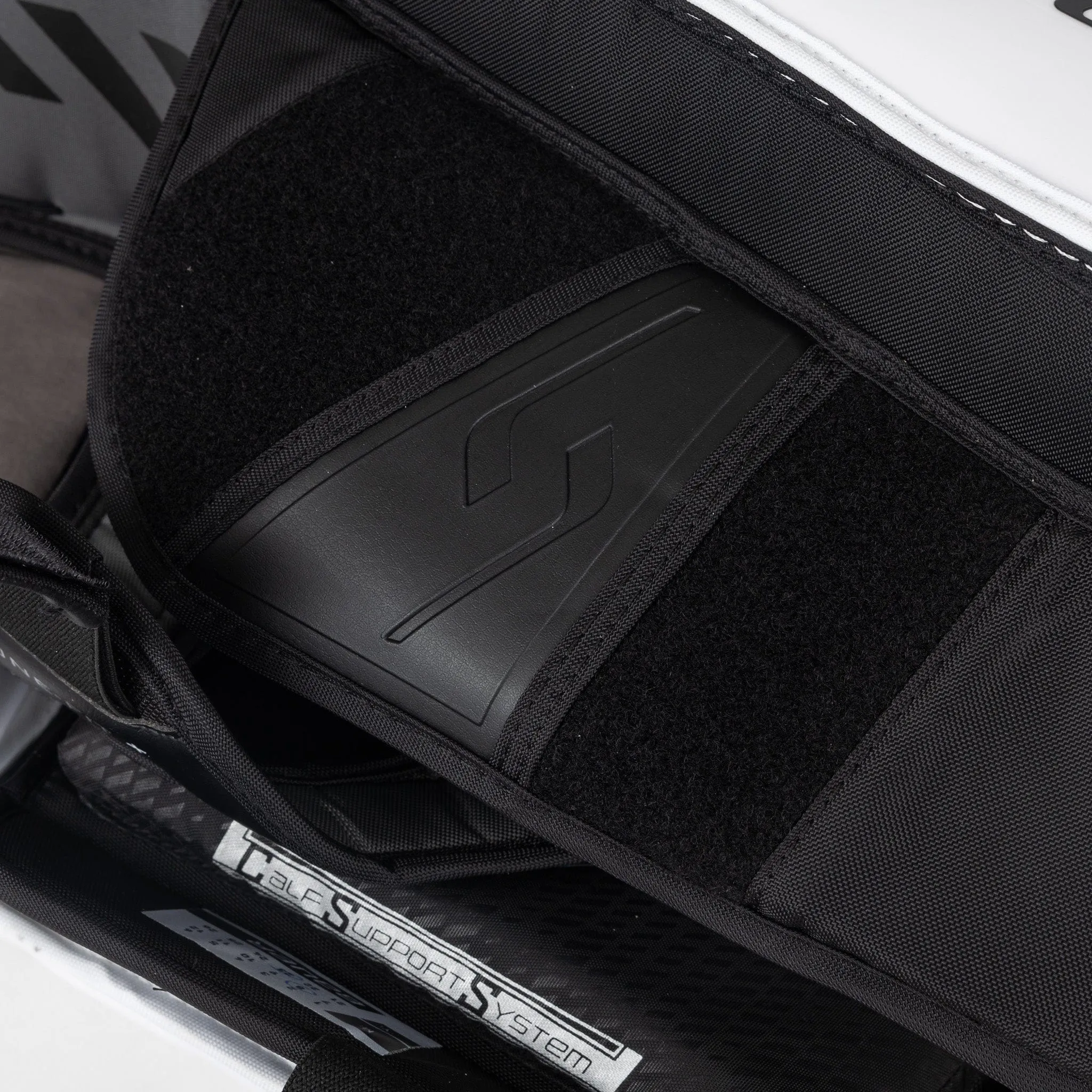 Bauer Supreme Shadow Senior Goalie Leg Pads