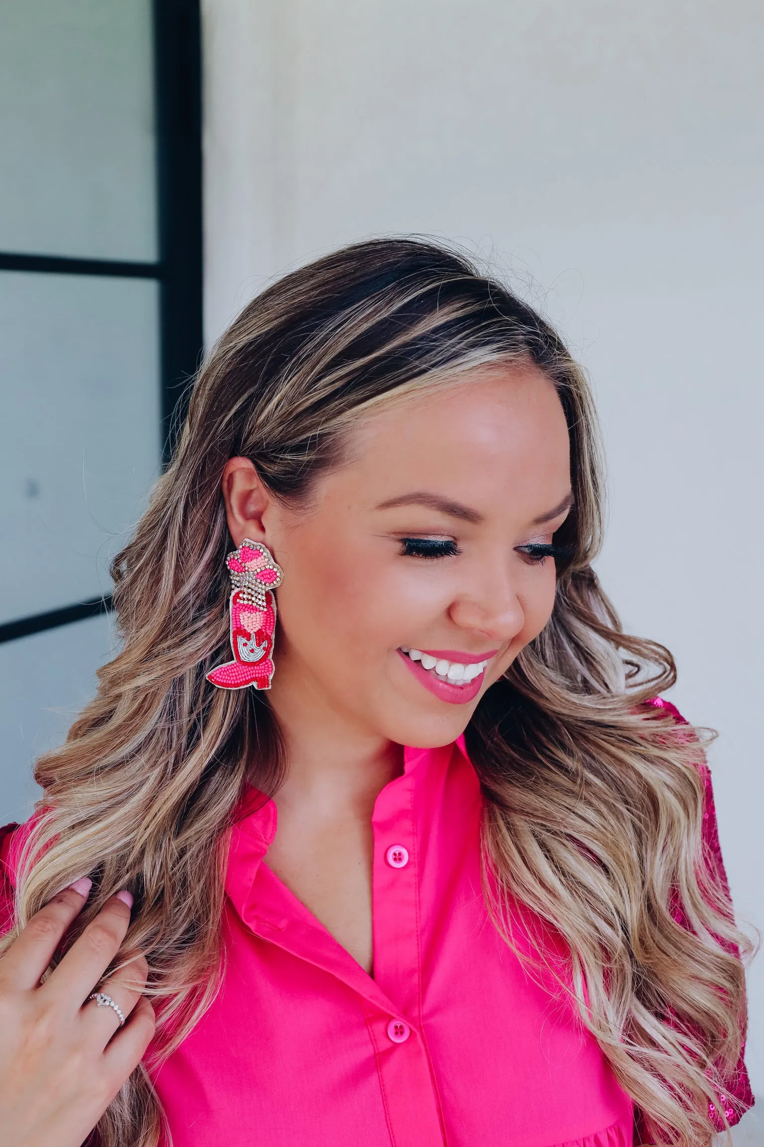 Blushing Cowgirl Boot Beaded Earrings - Pink