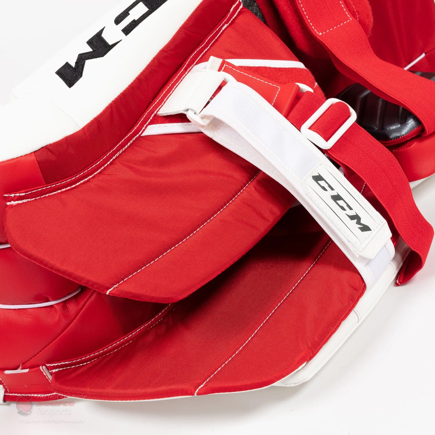 CCM Axis A1.9 Intermediate Goalie Leg Pads