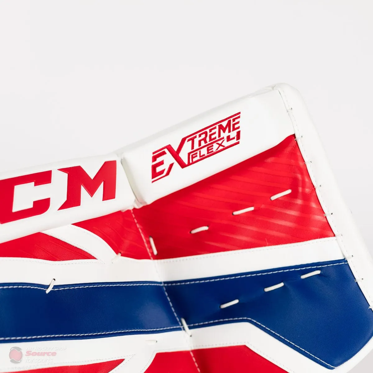 CCM Extreme Flex 4 Pro Senior Goalie Leg Pads