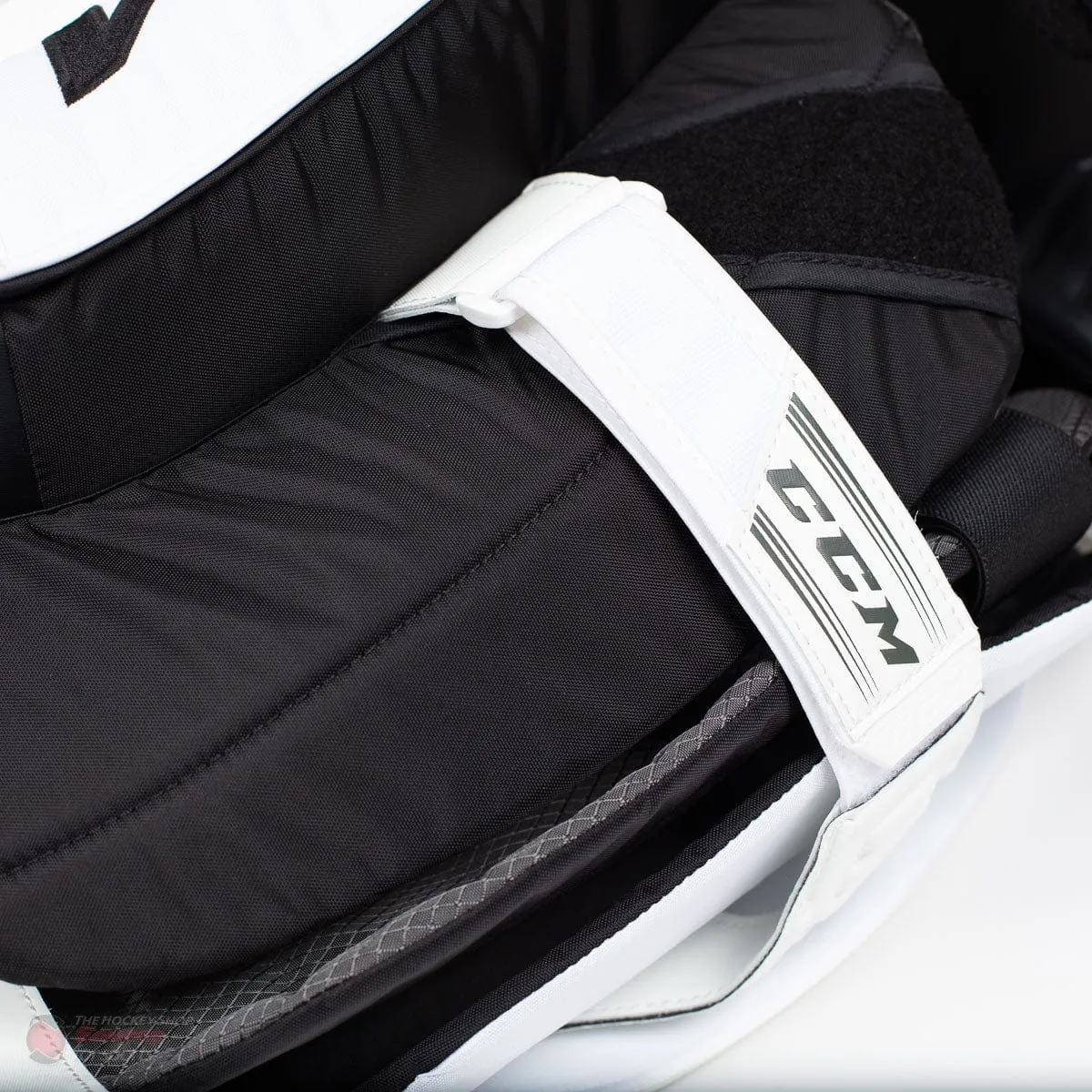 CCM Extreme Flex E4.9 Senior Goalie Leg Pads - Source Exclusive