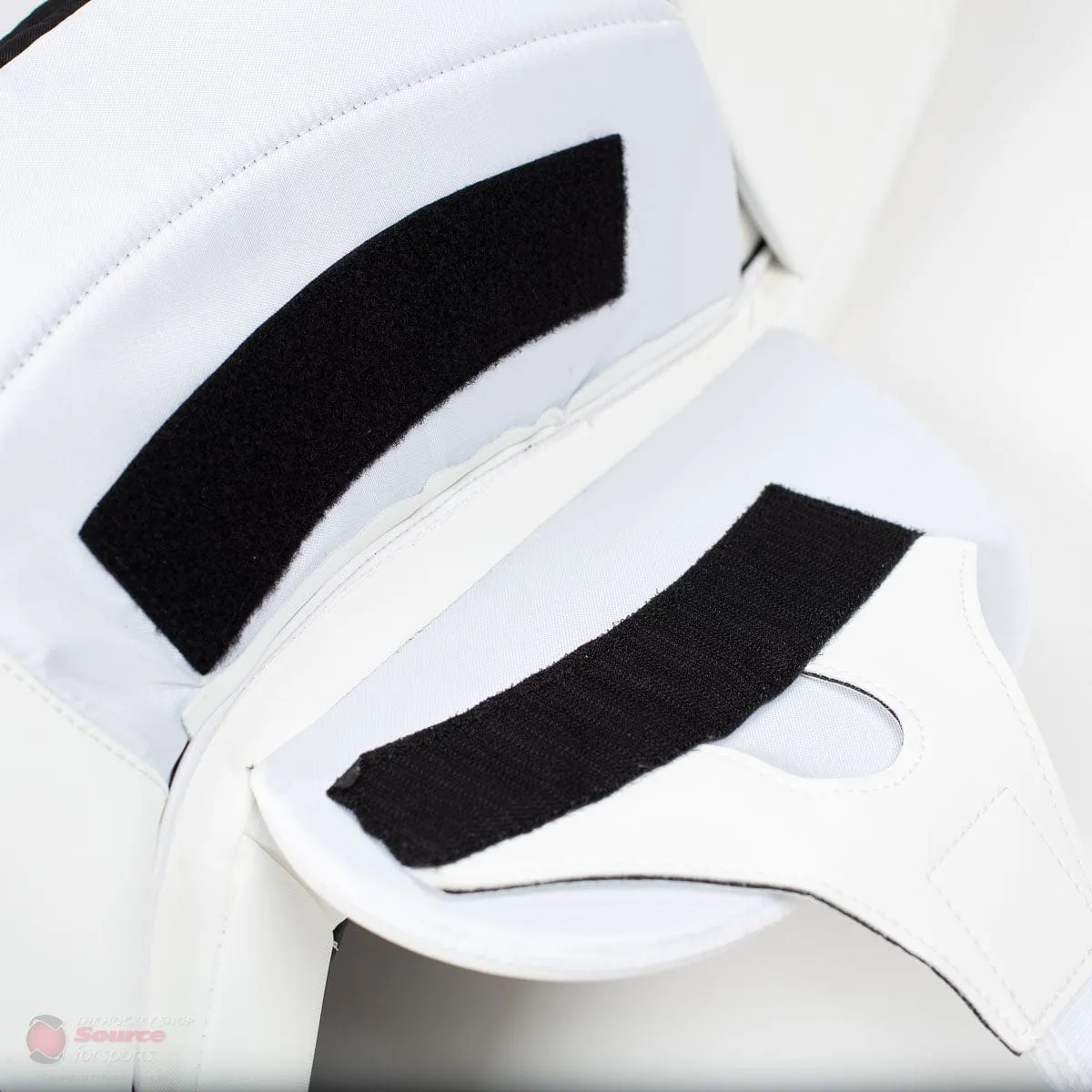 CCM Extreme Flex E4.9 Senior Goalie Leg Pads - Source Exclusive