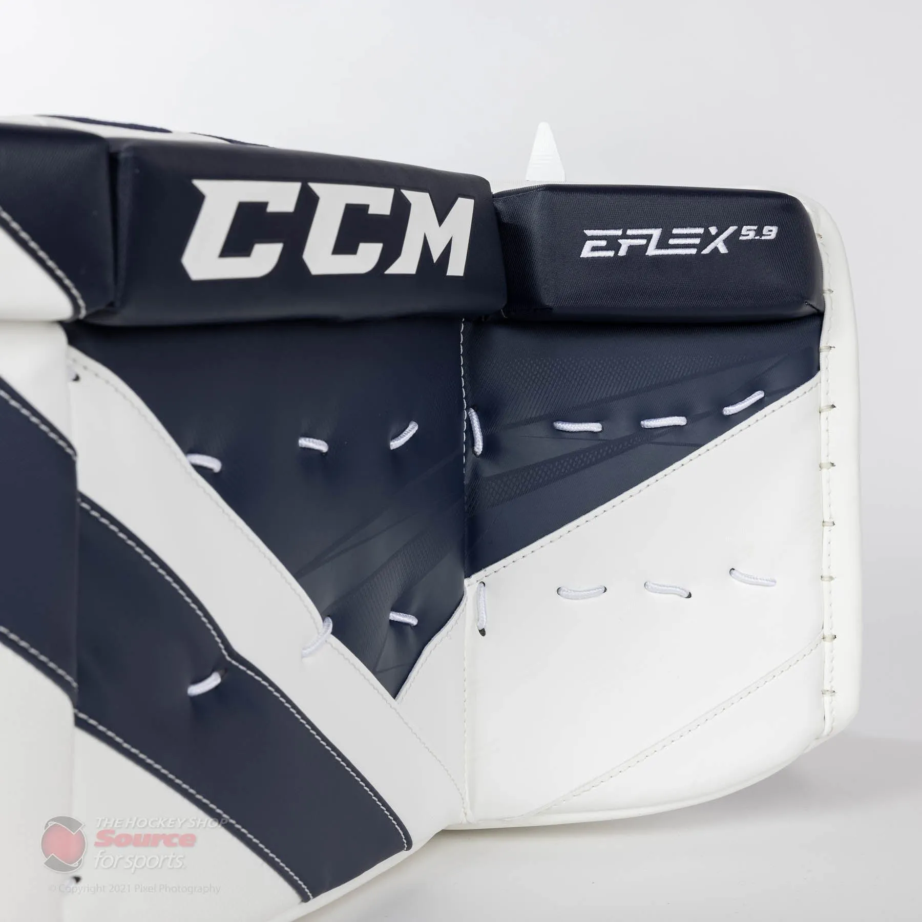 CCM Extreme Flex E5.9 Intermediate Goalie Leg Pads