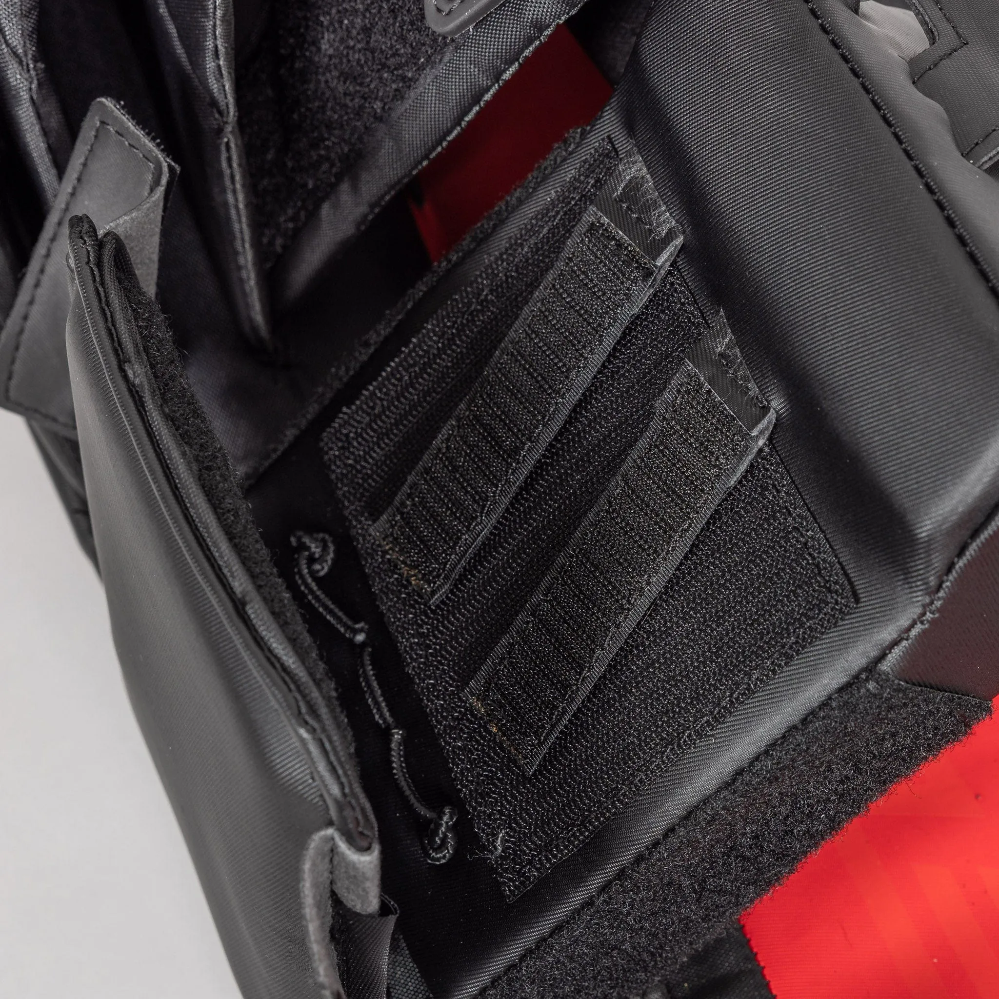 CCM Extreme Flex E6.5 Senior Goalie Leg Pads - Source Exclusive