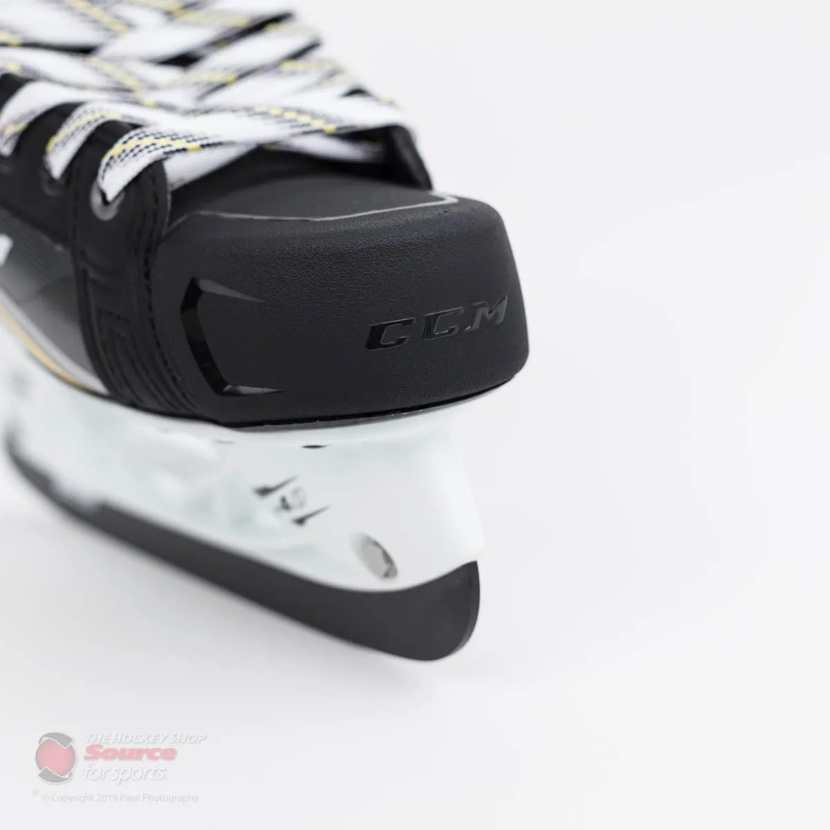 CCM Tacks Vector Pro Junior Skates (2018)