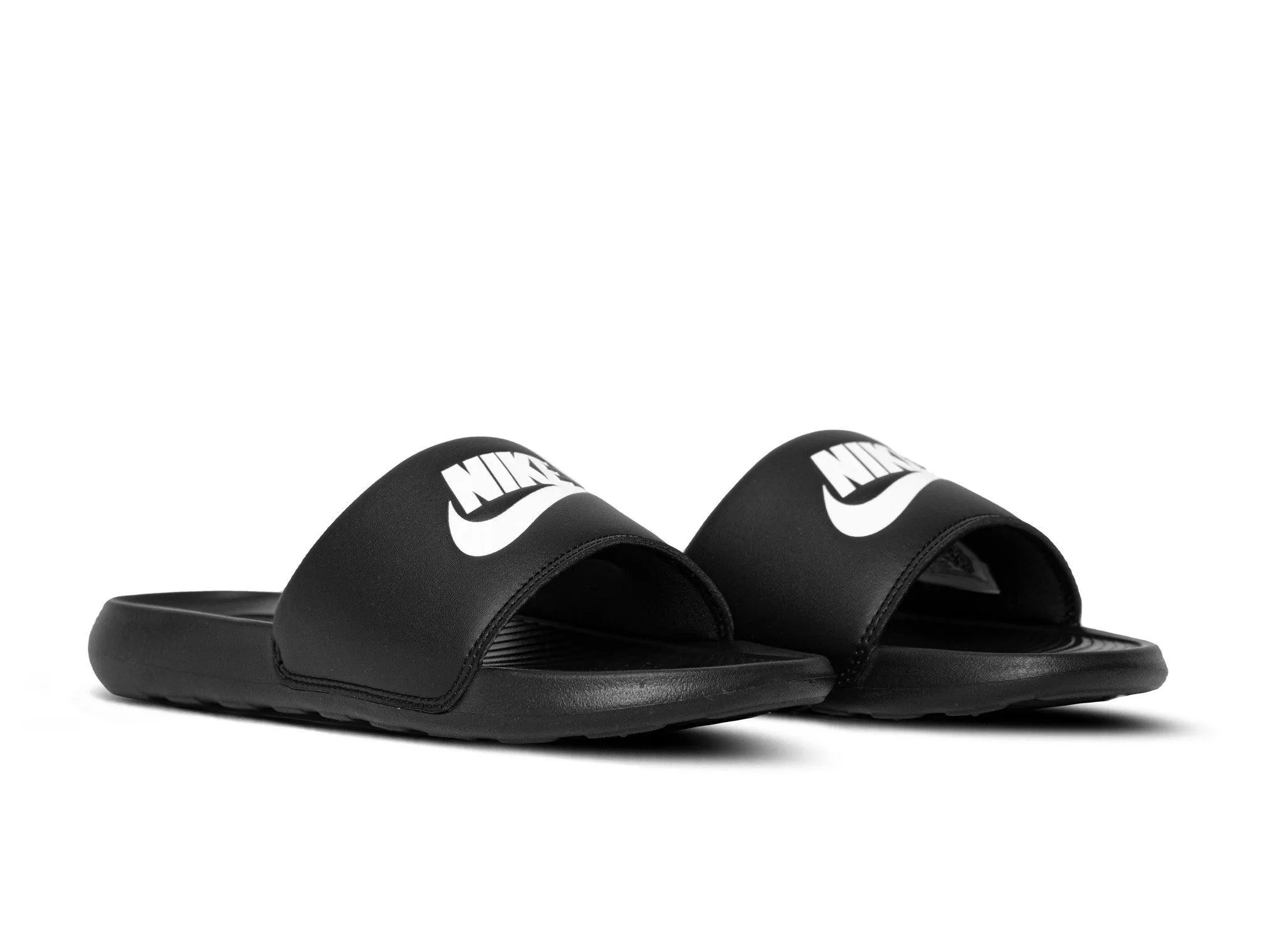 CIABATTE NIKE VICTORI ONE SLIDE BLACK CIABATTA SWOOSH NERA