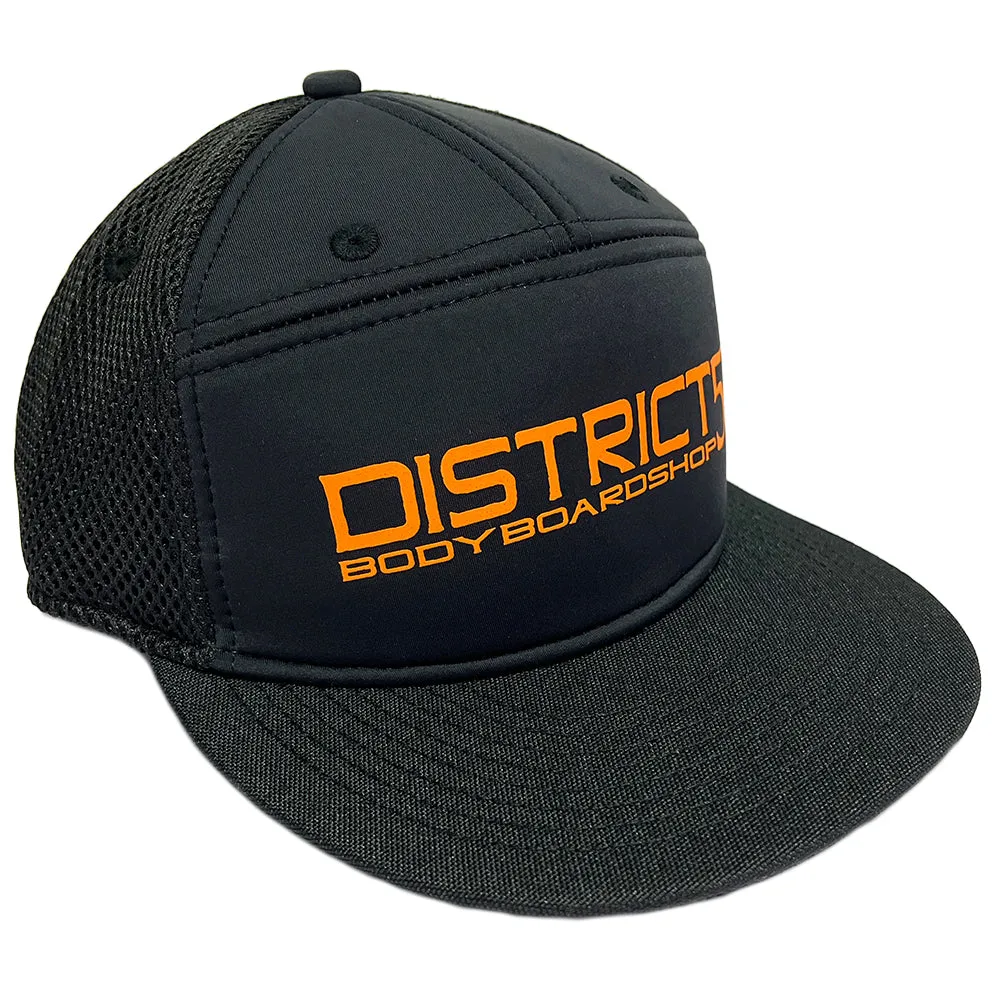 D5 FLAT BRIM 7 PANEL SNAP BACK CAP