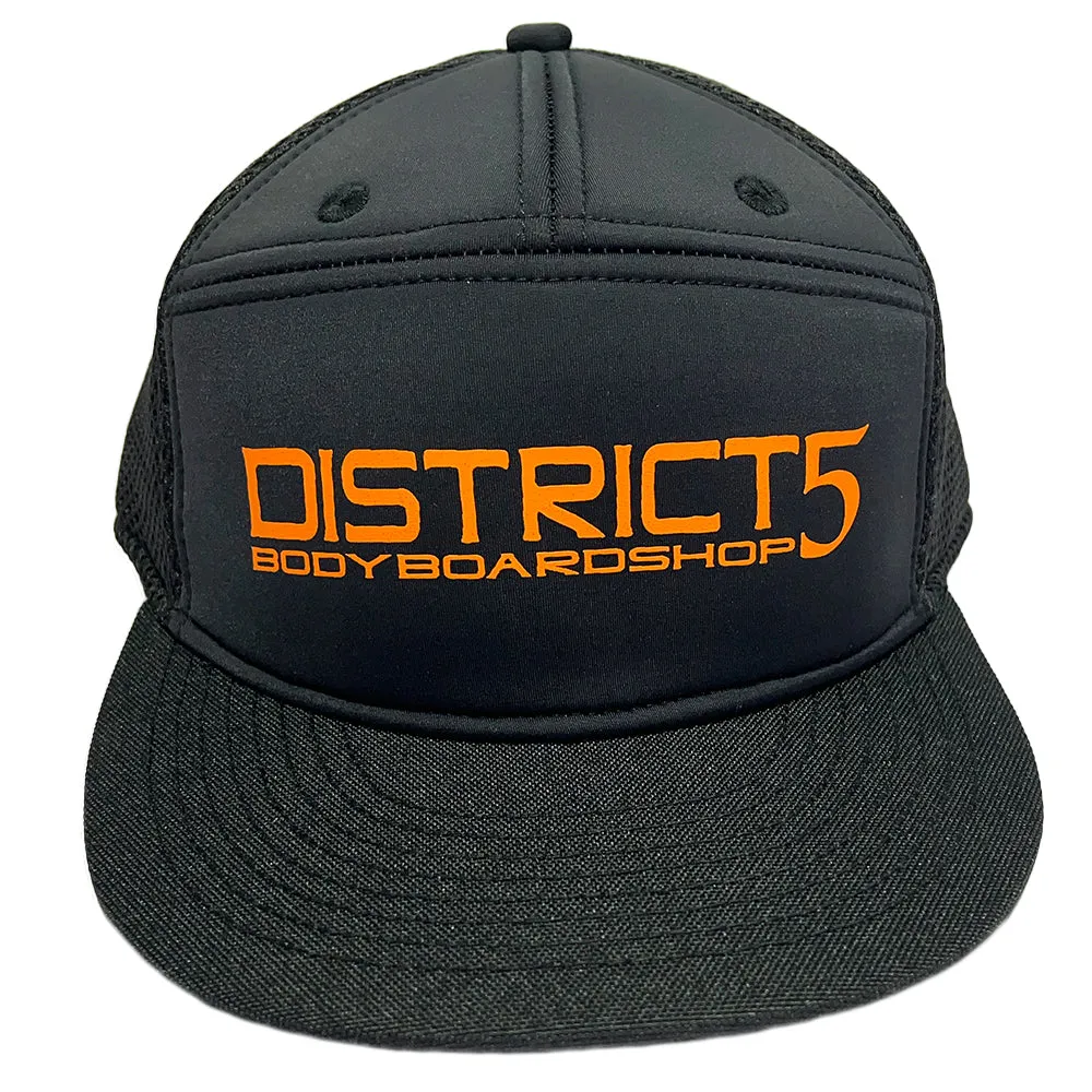 D5 FLAT BRIM 7 PANEL SNAP BACK CAP
