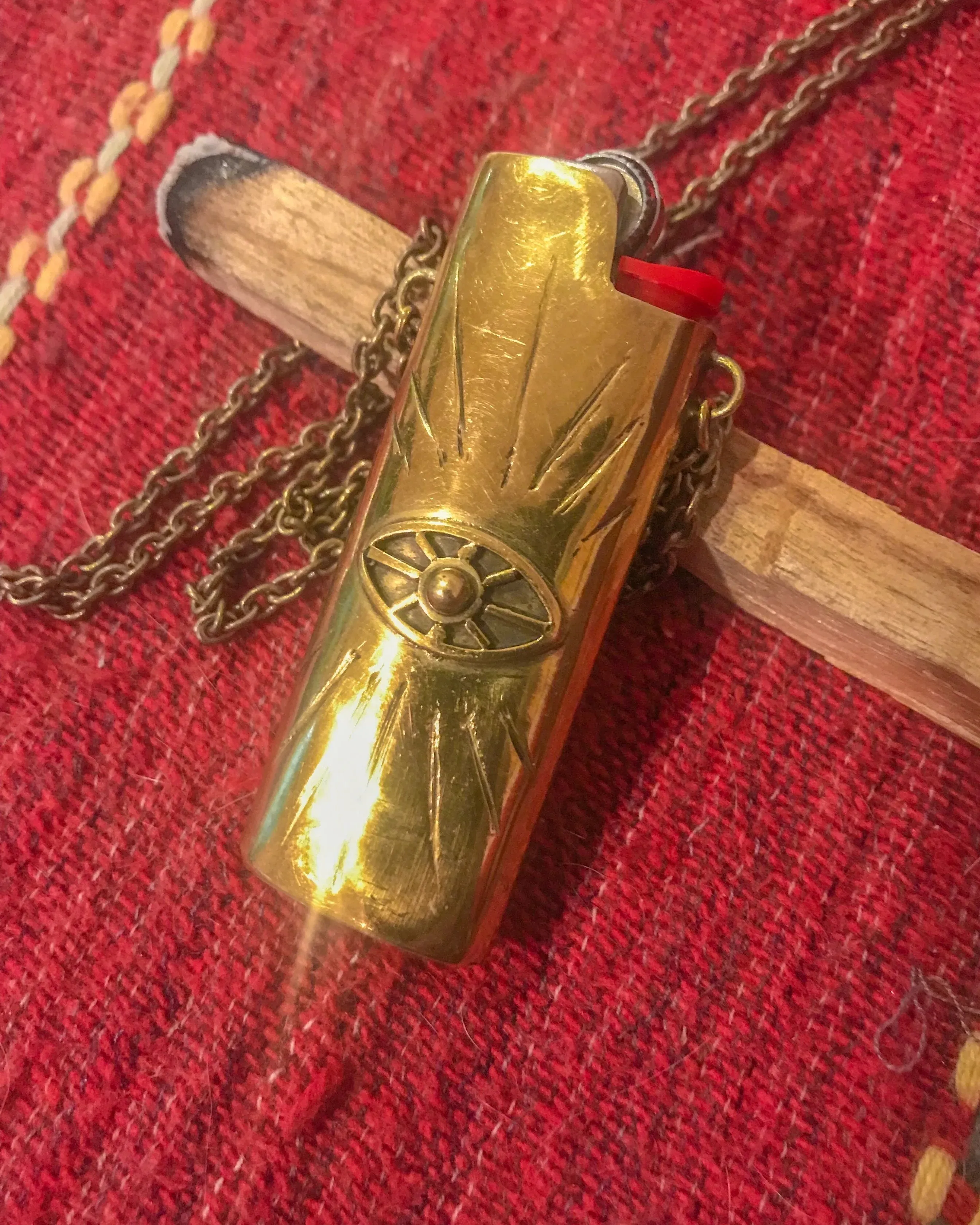 Eye Lighter Necklace