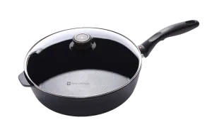 Swiss Diamond - XD Nonstick Saute Pan With Lid