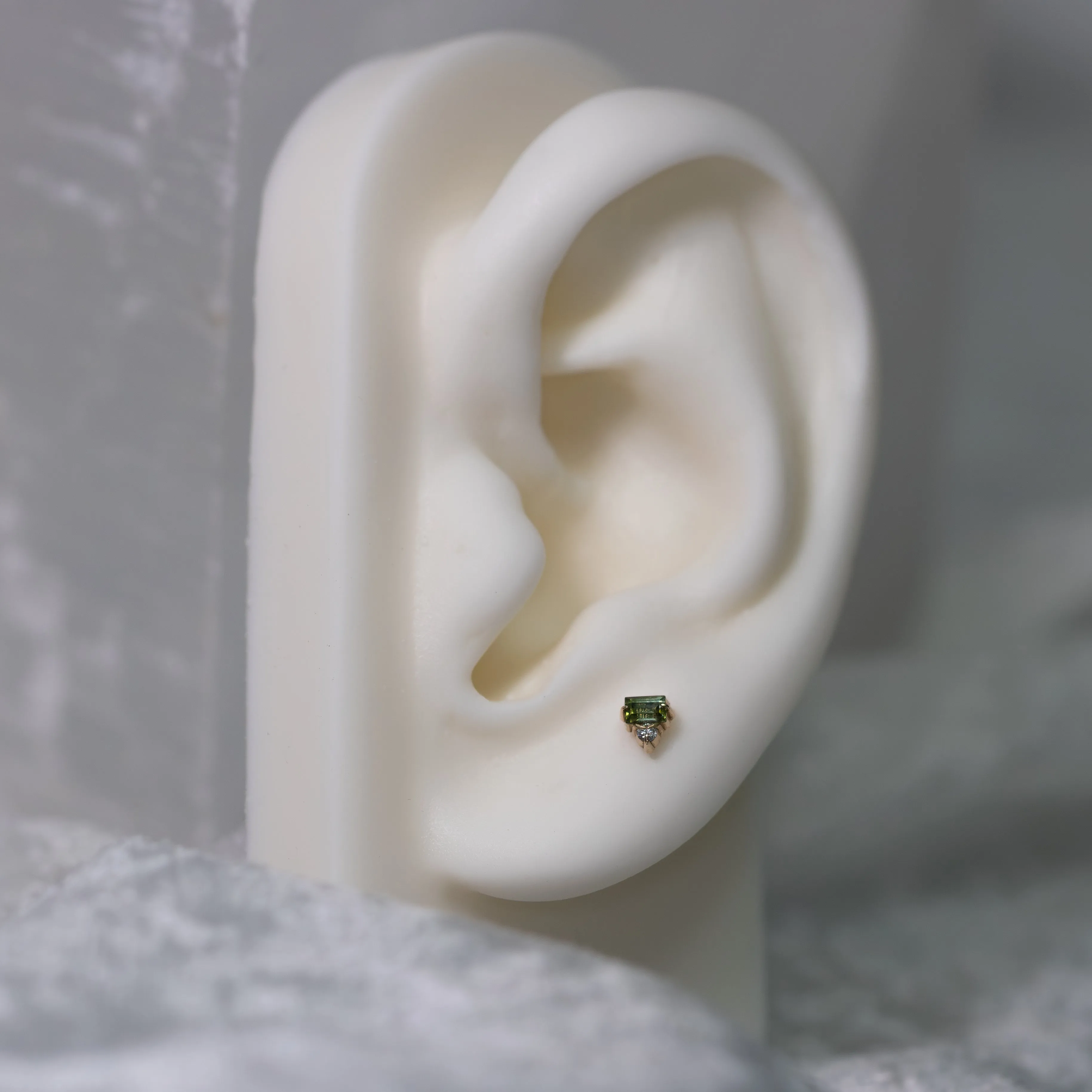Tender with Seafoam Tourmaline & Diamond Threadless End