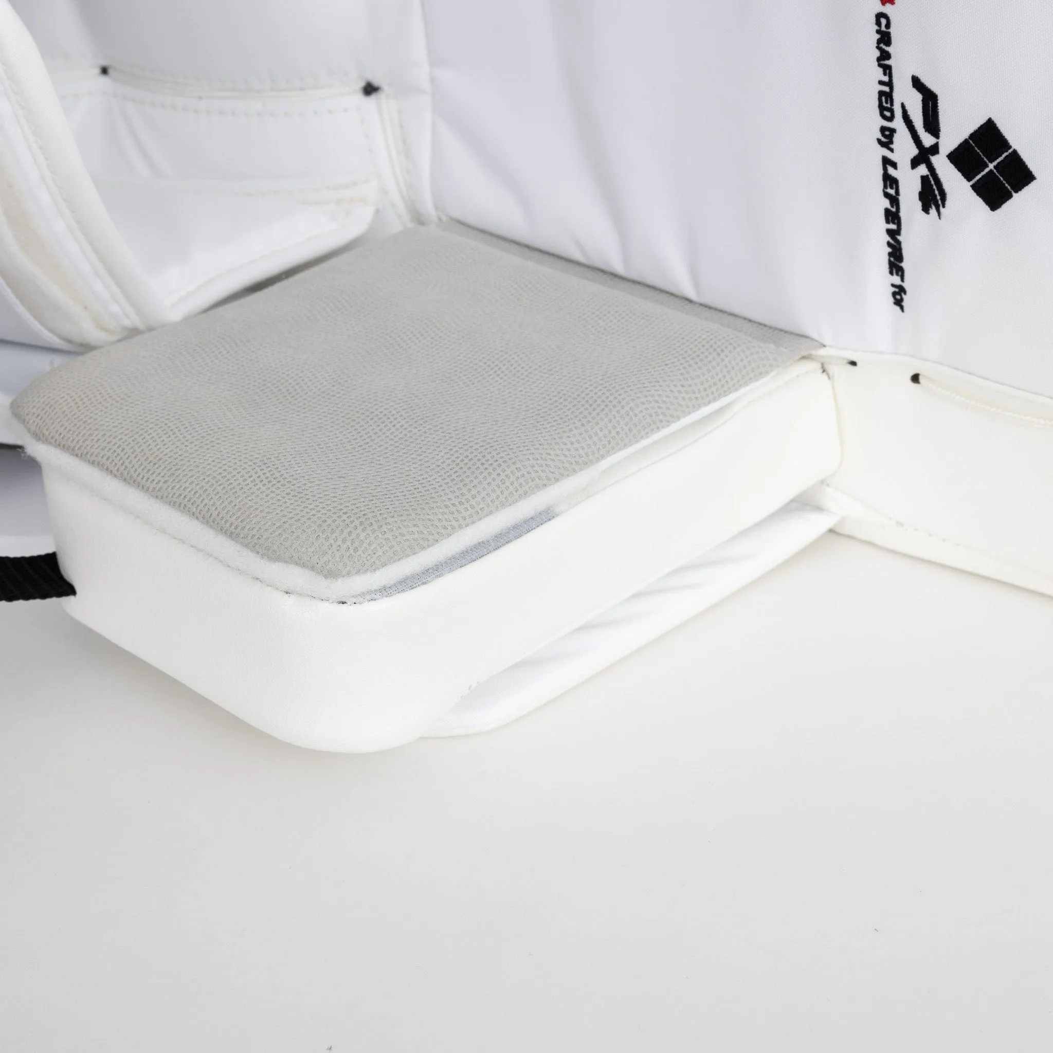 TRUE HZRDUS PX4 Senior Goalie Leg Pads - Domestic
