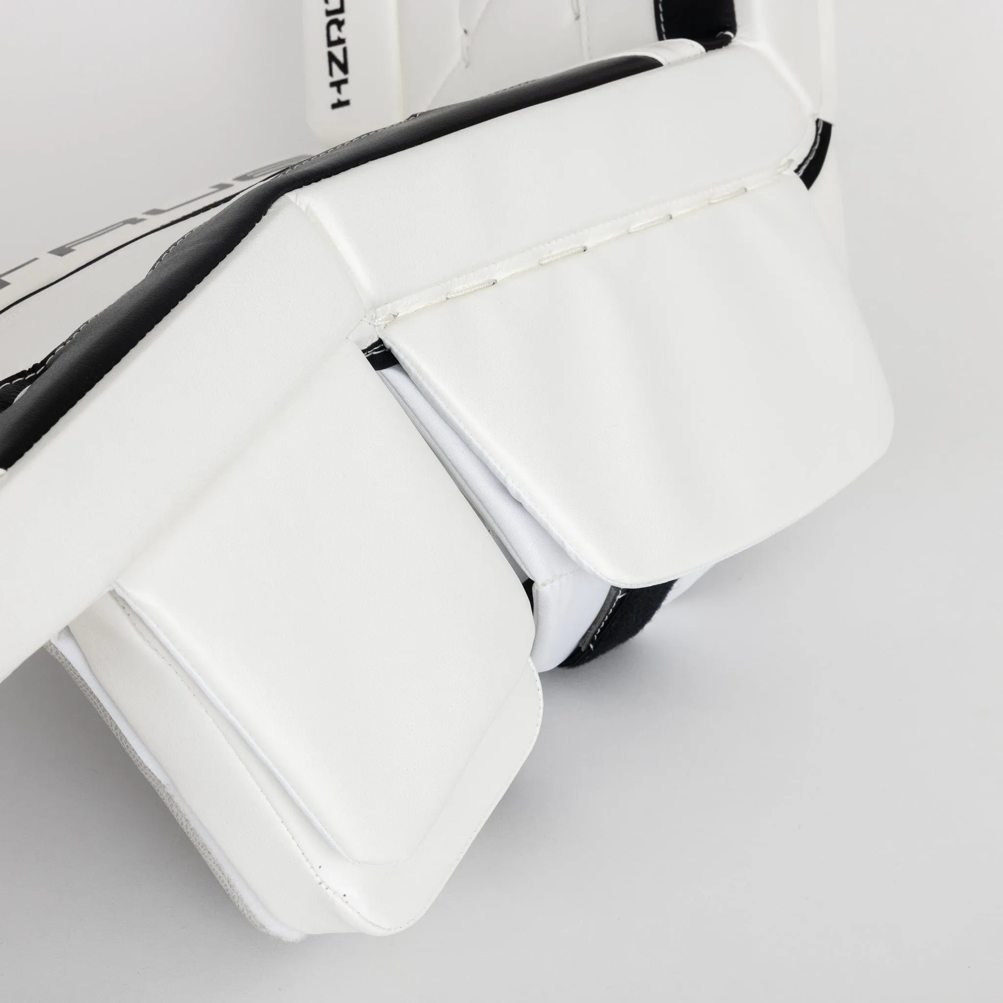 TRUE HZRDUS PX4 Senior Goalie Leg Pads - Domestic