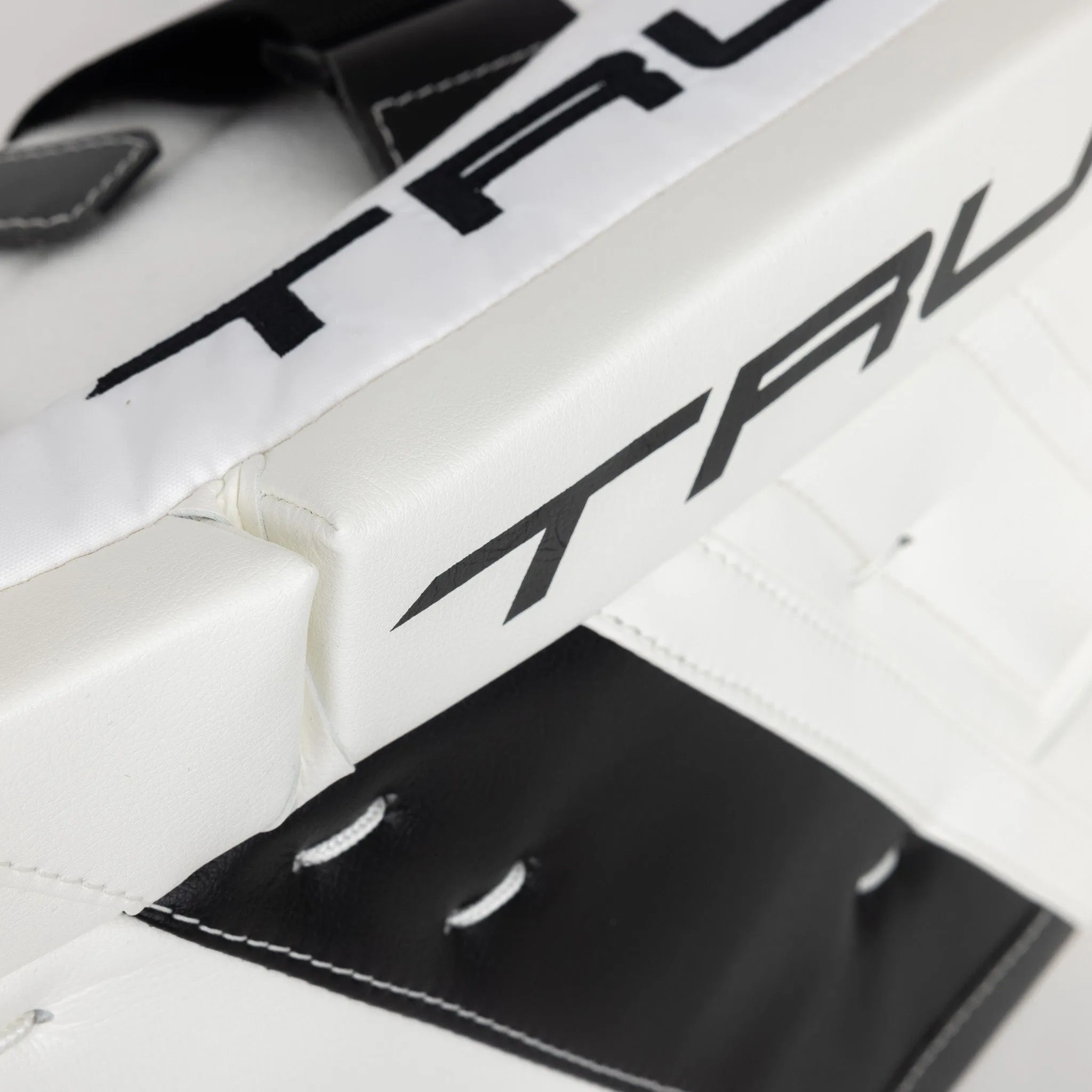 TRUE HZRDUS PX4 Senior Goalie Leg Pads - Domestic