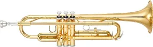 Yamaha (YTR-2330) Bb Trumpet Outfit - Gold lacquer
